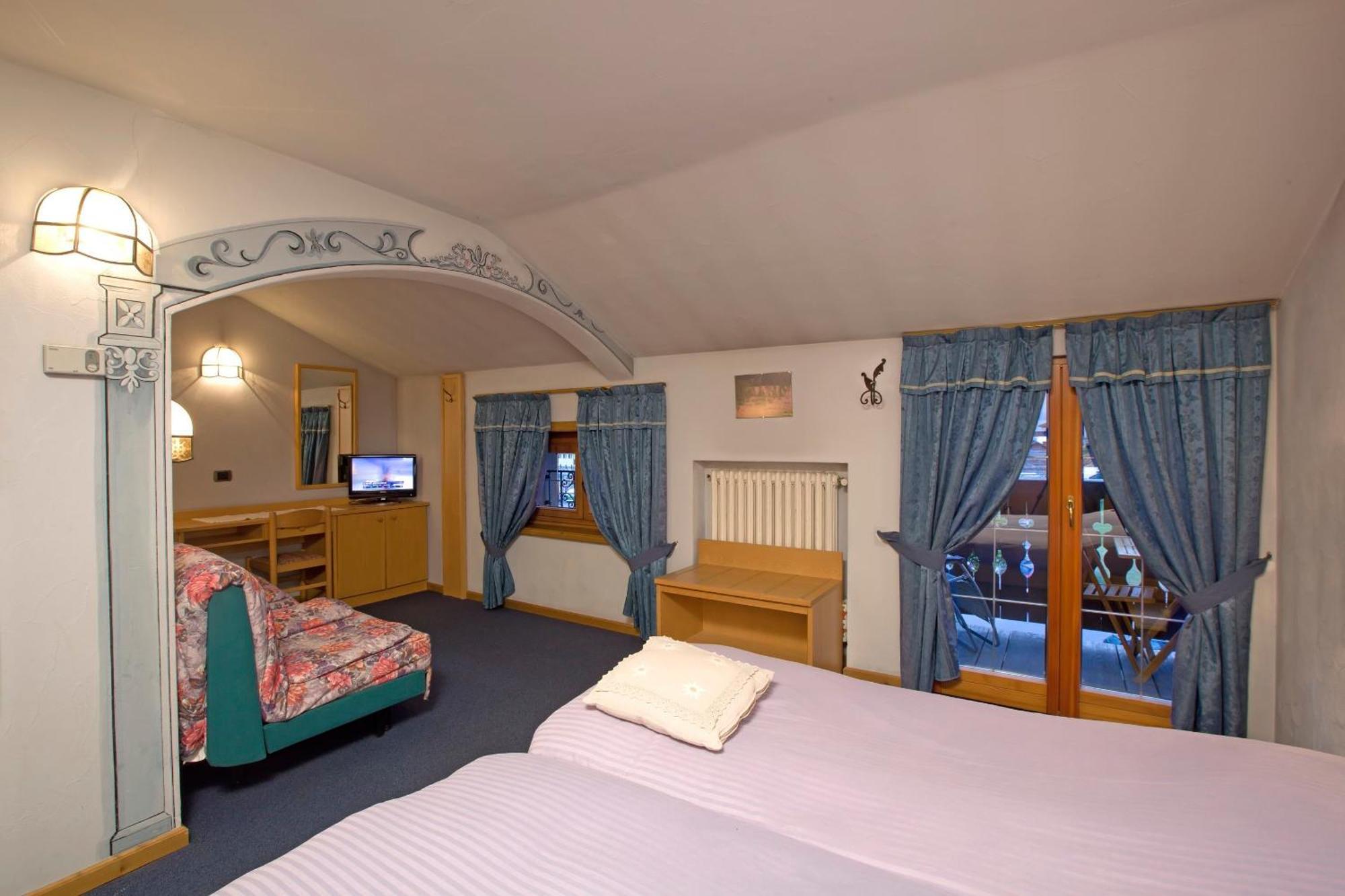 Hotel La Montanina 리비뇨 객실 사진