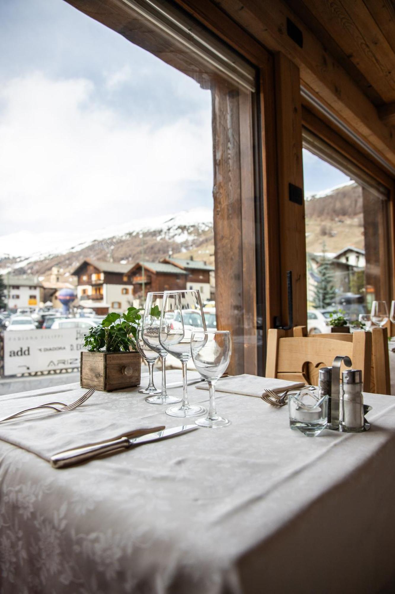 Hotel La Montanina 리비뇨 외부 사진
