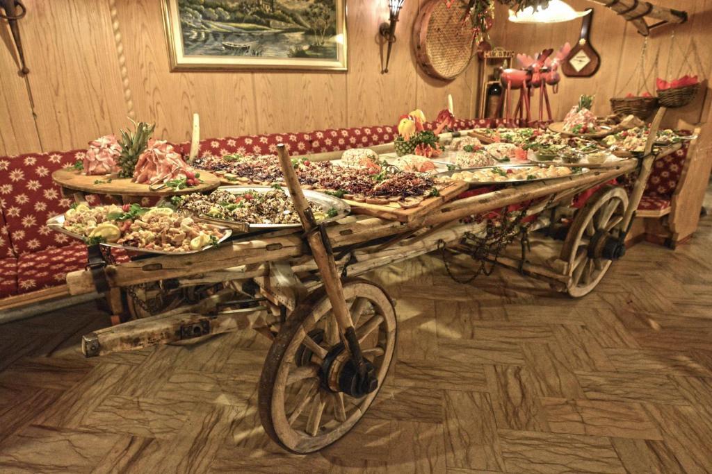 Hotel La Montanina 리비뇨 외부 사진