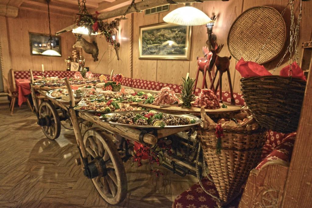 Hotel La Montanina 리비뇨 외부 사진