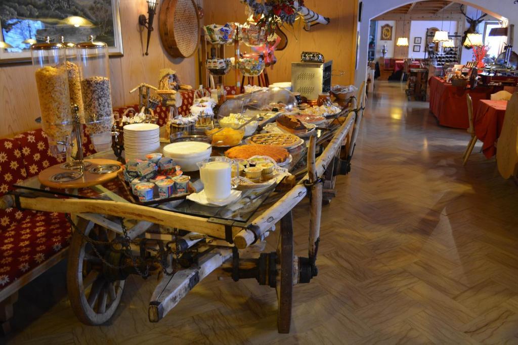 Hotel La Montanina 리비뇨 외부 사진